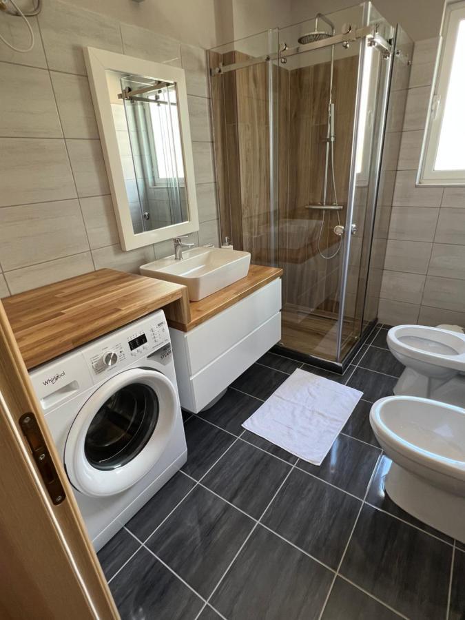 Coral Apartments Sarandë Eksteriør bilde