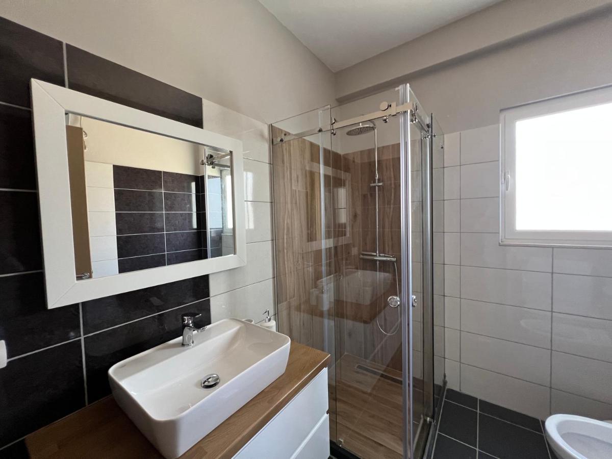Coral Apartments Sarandë Eksteriør bilde